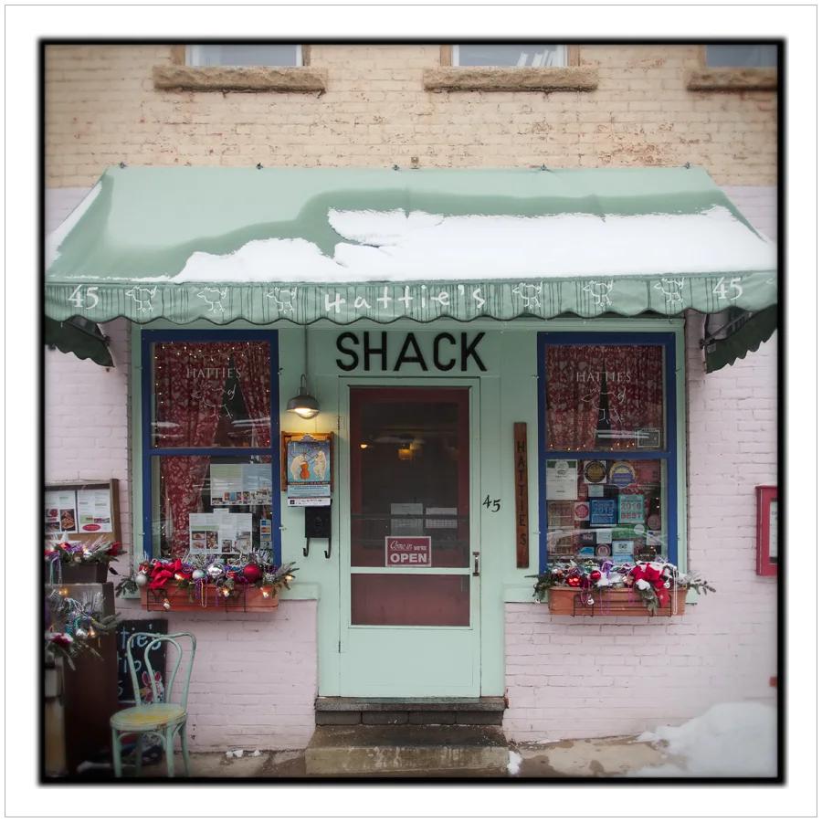 Hattie's Chicken Shack ~ Saratoga Springs, NY (click to embiggen)