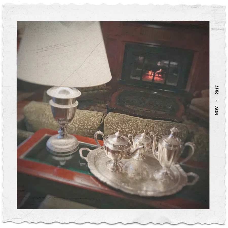 by the fire ~ Mirror Lake Inn / Lake Placid, NY -in the Adirondack PARK (embiggenable) • µ4/3