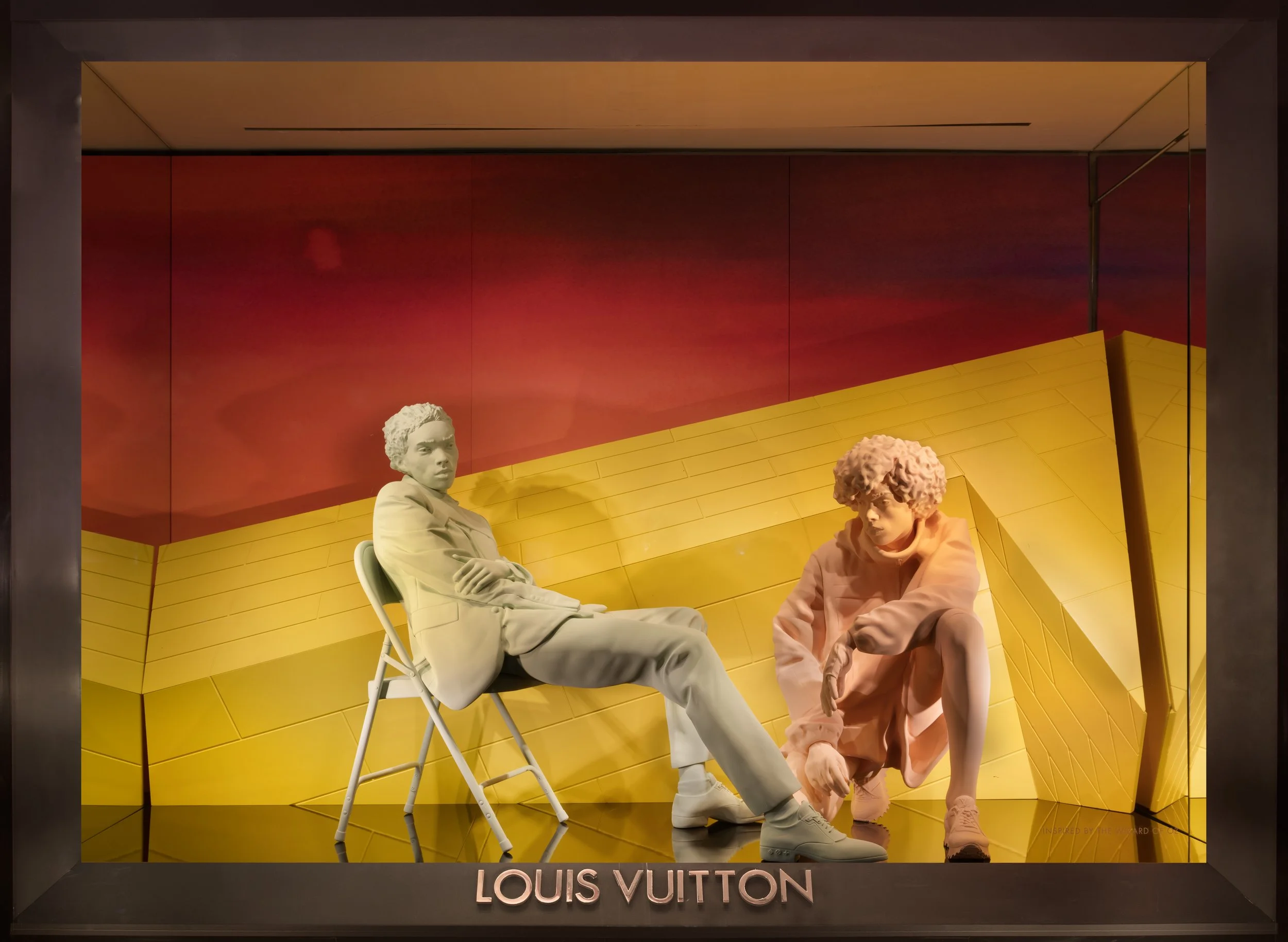 19_1_5_Americas_5th Ave_Window 1_YBR.jpg