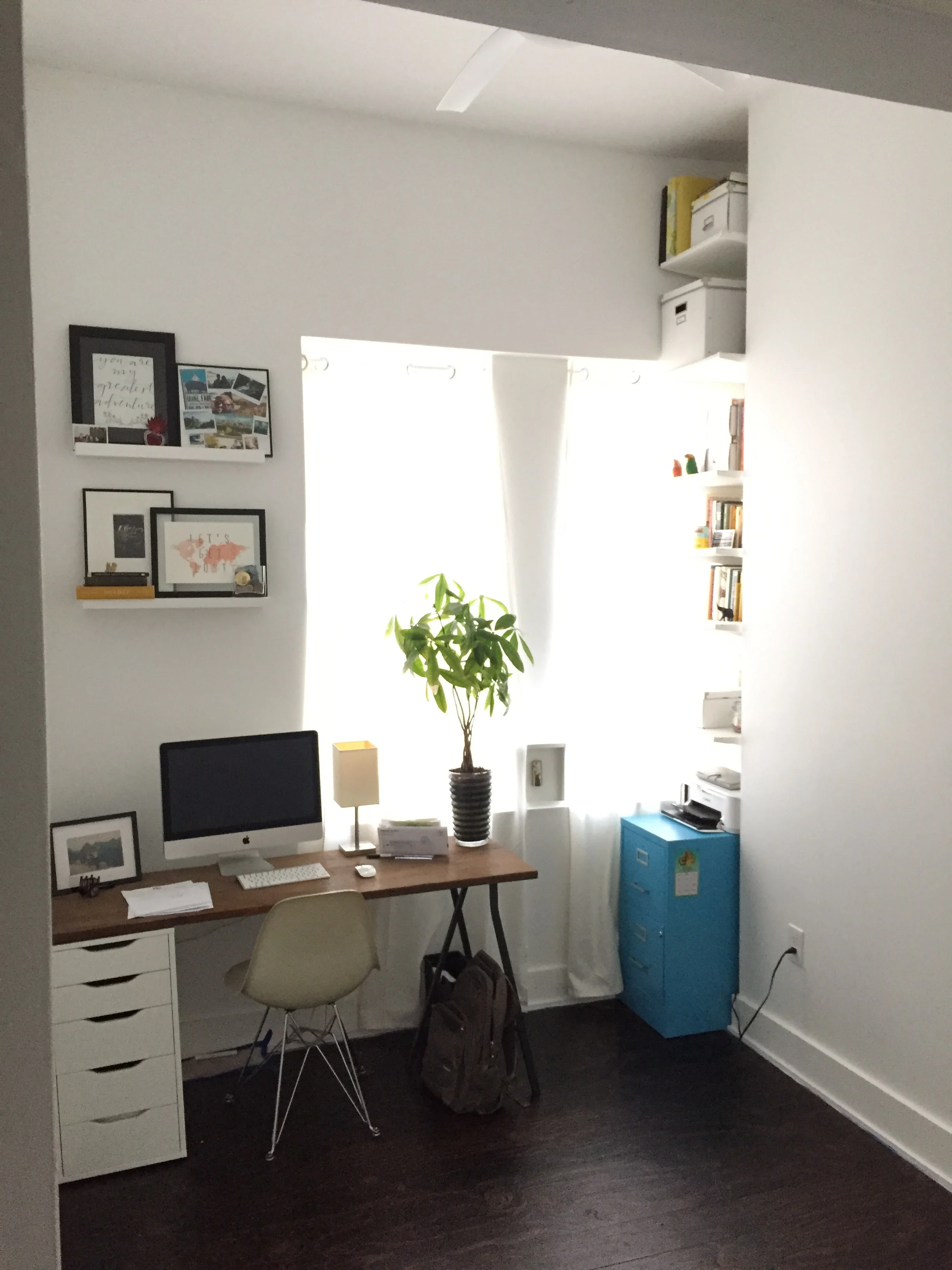  hardwood flooring and shelving&nbsp; 