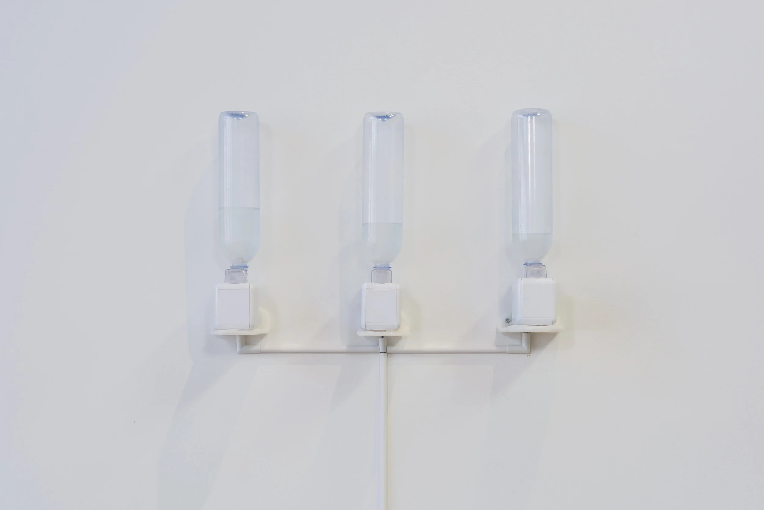 Hayden Dunham GEL (liquid) 2015 / 2017 GEL, water, plastic, metal 17 x 5 x 25 1/2 inches Photo by Ruben Diaz