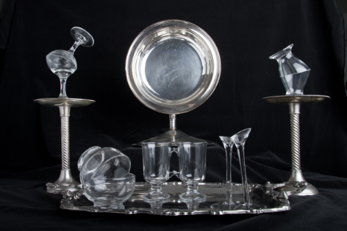 Domestic Bliss , 2008 Store bought glass, silver platter 21’’ x 10’’ Photo Credit: Zack Krelle Object Gallery, Re-appropriate Exhibition.