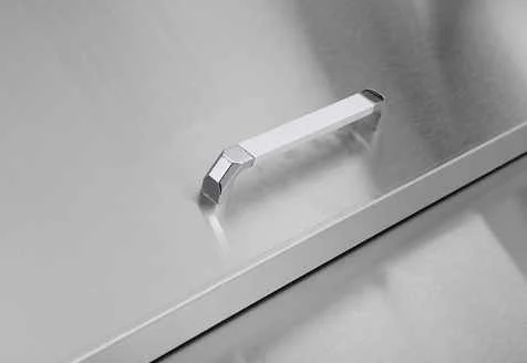 MSF8302 SIDE2.jpg