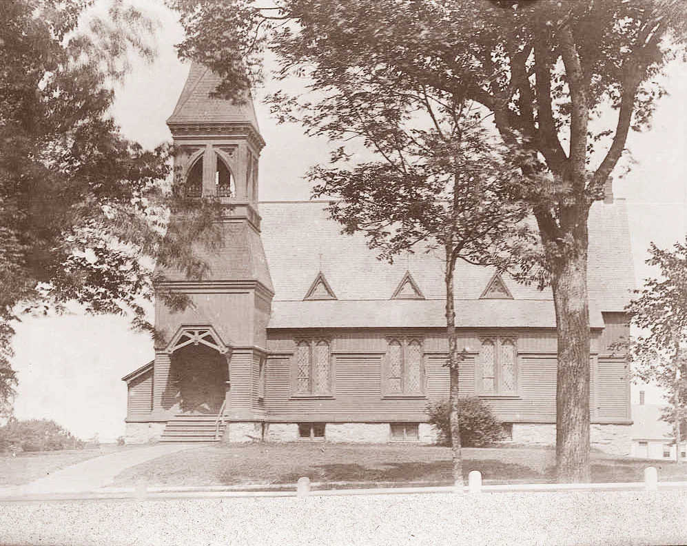 19th century photo of the New Church showing the original exterior.