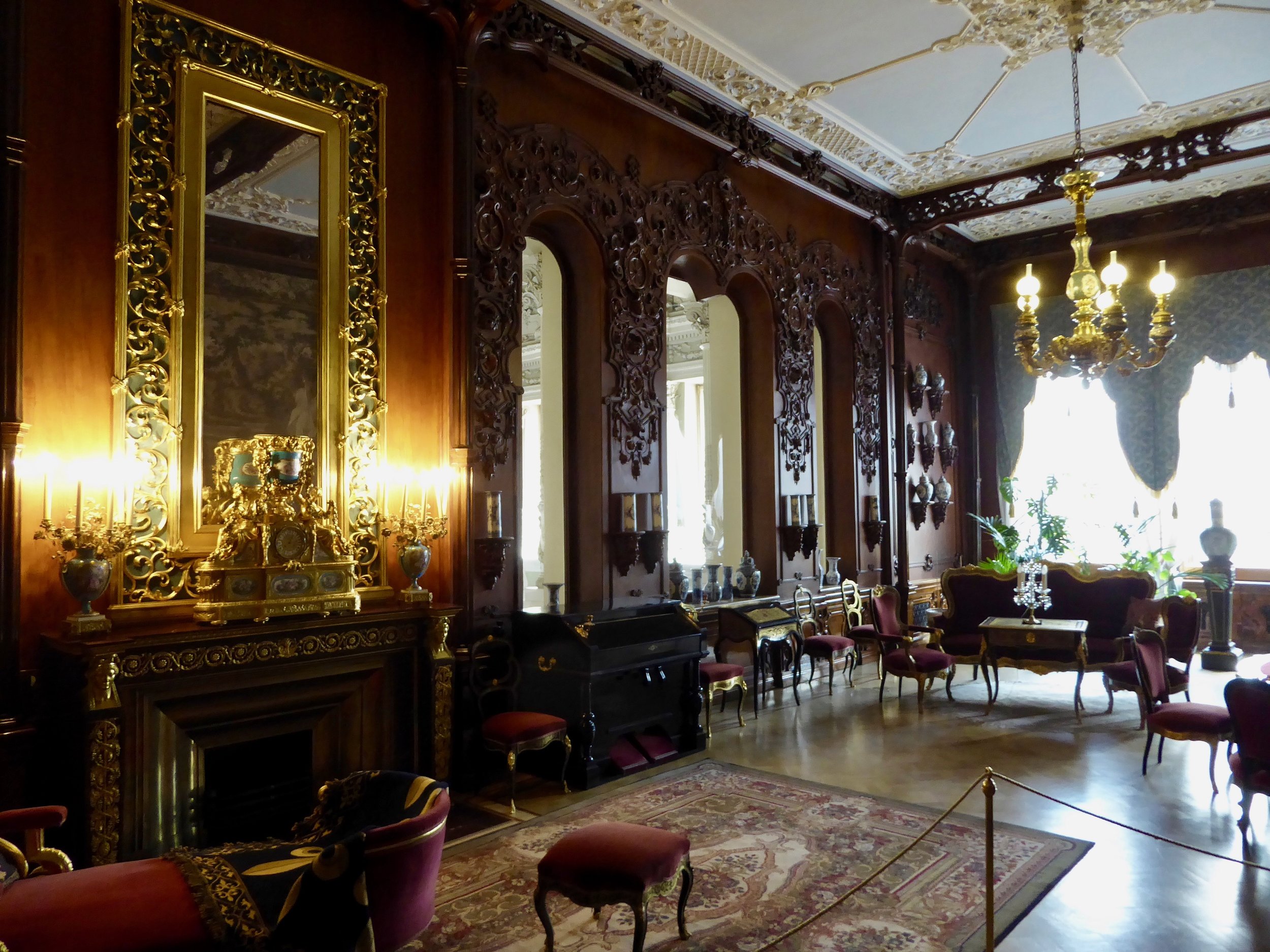 The Yusupov Palace turns out to be one of our favorites.