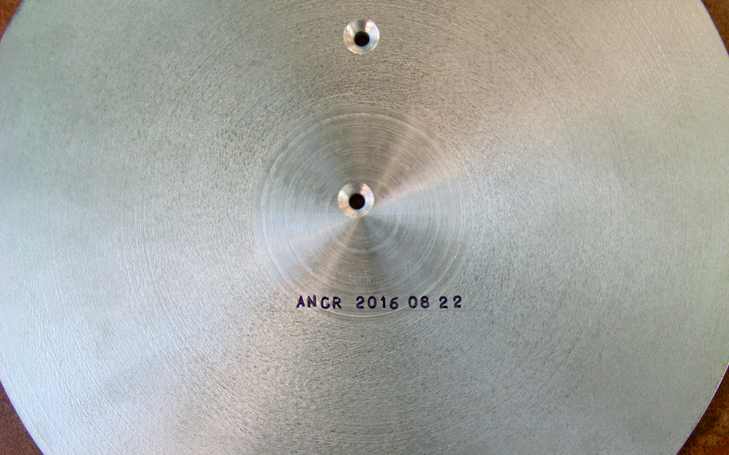 Back of the sundial, showing the completion date.