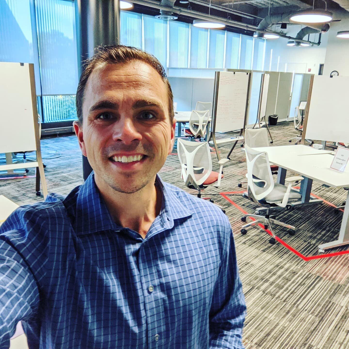 Check out these learning spaces at @wpi Innovation Labs! I had the great fortune of presenting here at yesterday's @pltworg Fall Conference.  Common themes: every space is designed for collaboration, furniture is modular and flexible, and whiteboard 