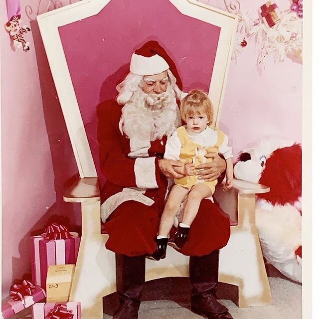 #christmas past
Happy Holidays!❤️
#holidays #xmas #childhoodmemories #memories #santa #presents