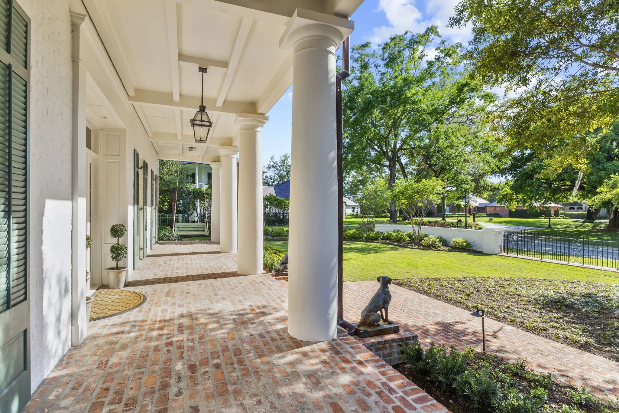 9-web-or-mls-18423-n-mission-hills-ave.jpg