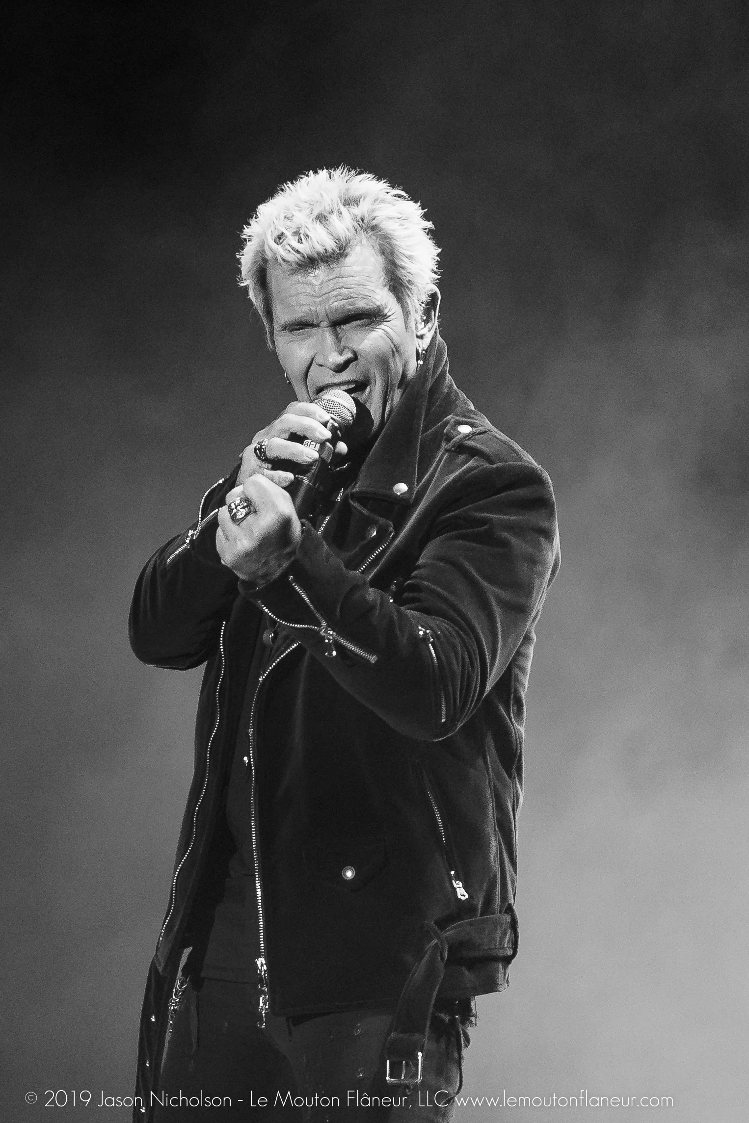 Billy Idol performing at The Lincoln Theatre, Washington, DC., April 1, 2019 Sony A7iii w/ Sony “G Master” FE 70-200 f/2.8 GM Lens
