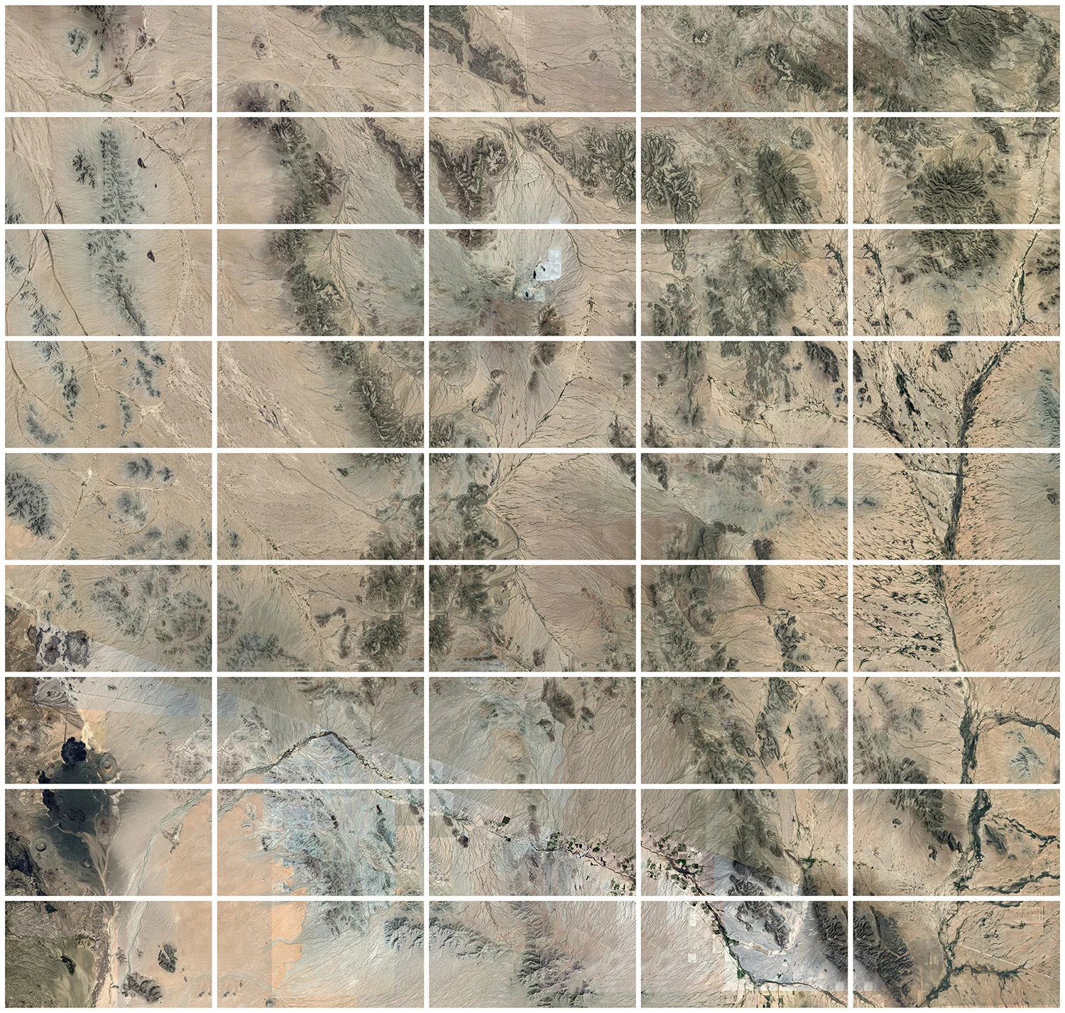 32°09′40.52″N 112°49′42.80″W Route from Mexico to USA Sonoyta, Sonora, Mexico/ Ajo, Arizona, USA USA - Mexico Border