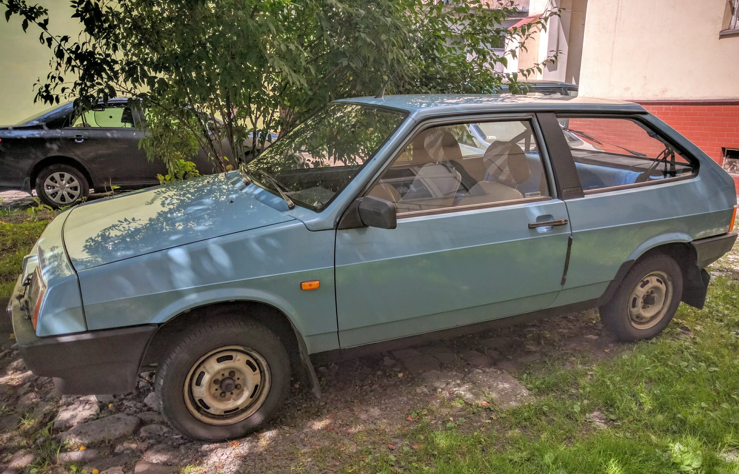 A Russian-made later model Lada in Krakow. Fun fact, when I was in Addis Ababa, pretty much every taxi in the city was an early-80's Lada... it was as if that's where the old ones went to die.
