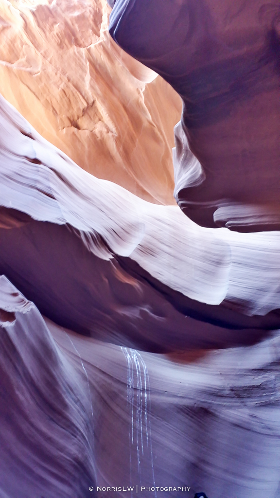 LV_Page_Arizona_Lower_Antelope_Canyon_Phone-20160214-001.jpg