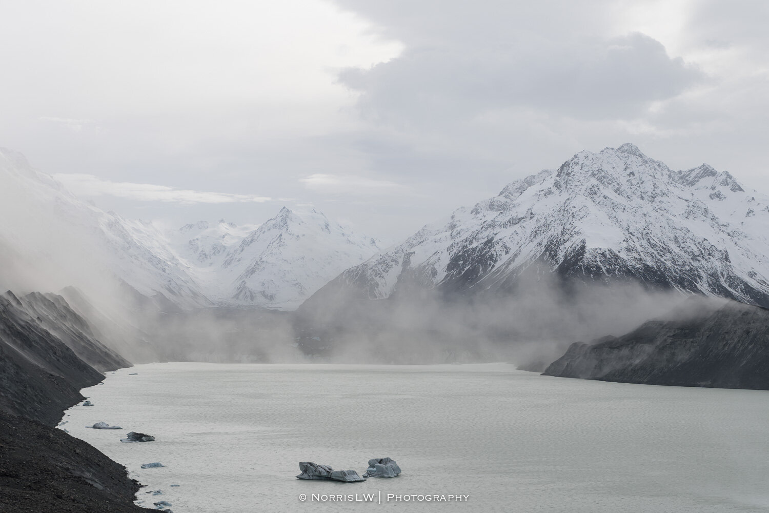 Tasman_Glacier_NZ-20190912-021.jpg