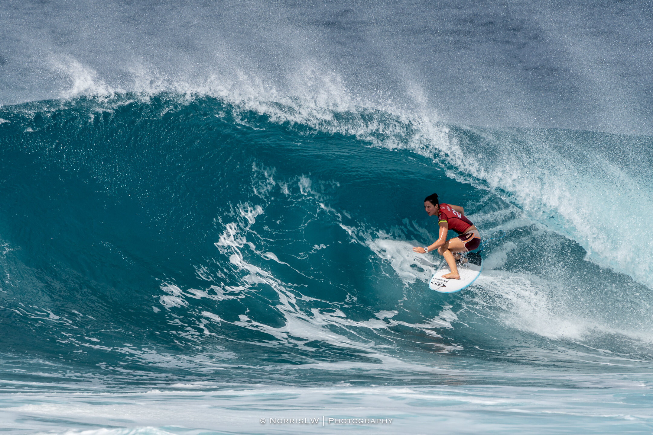 norrislwphotography-IG-billabong-pipe-master-20201220-022.jpg