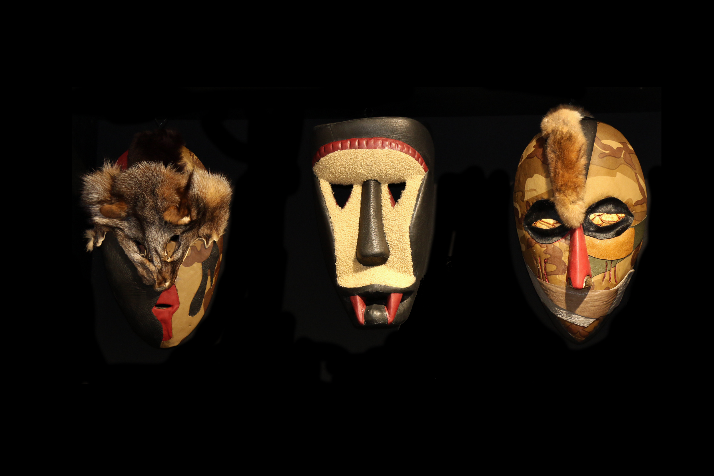 3 masques.jpg