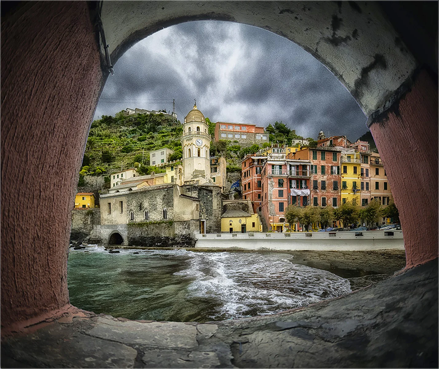 cinque terra italy.JPG