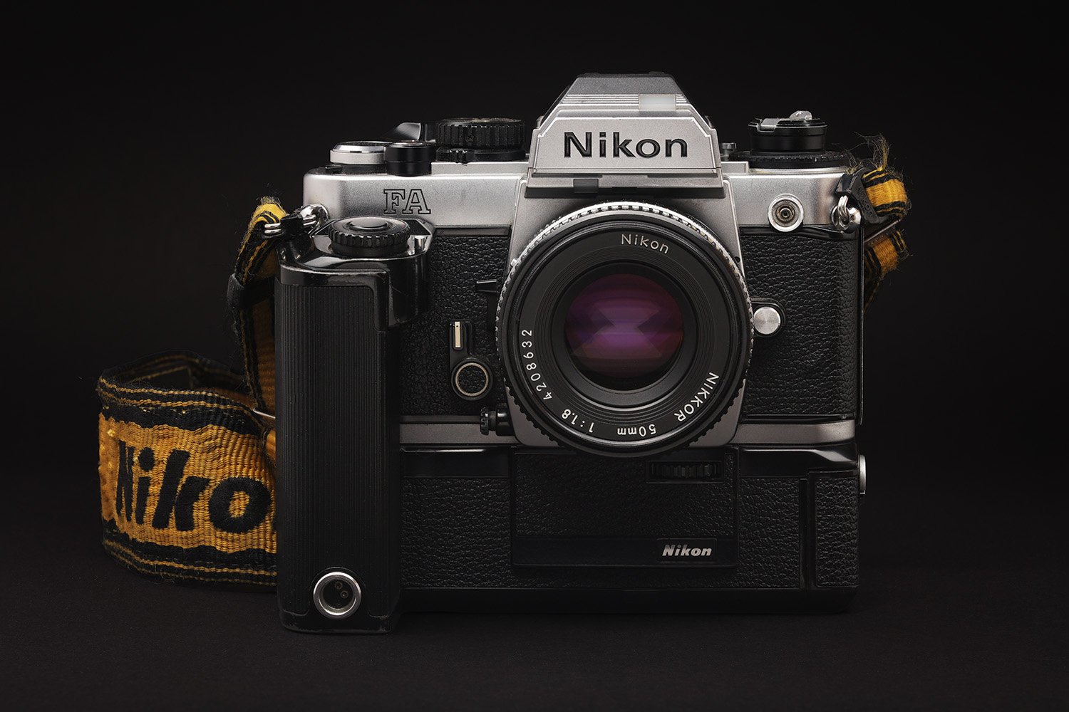 Nikon FA