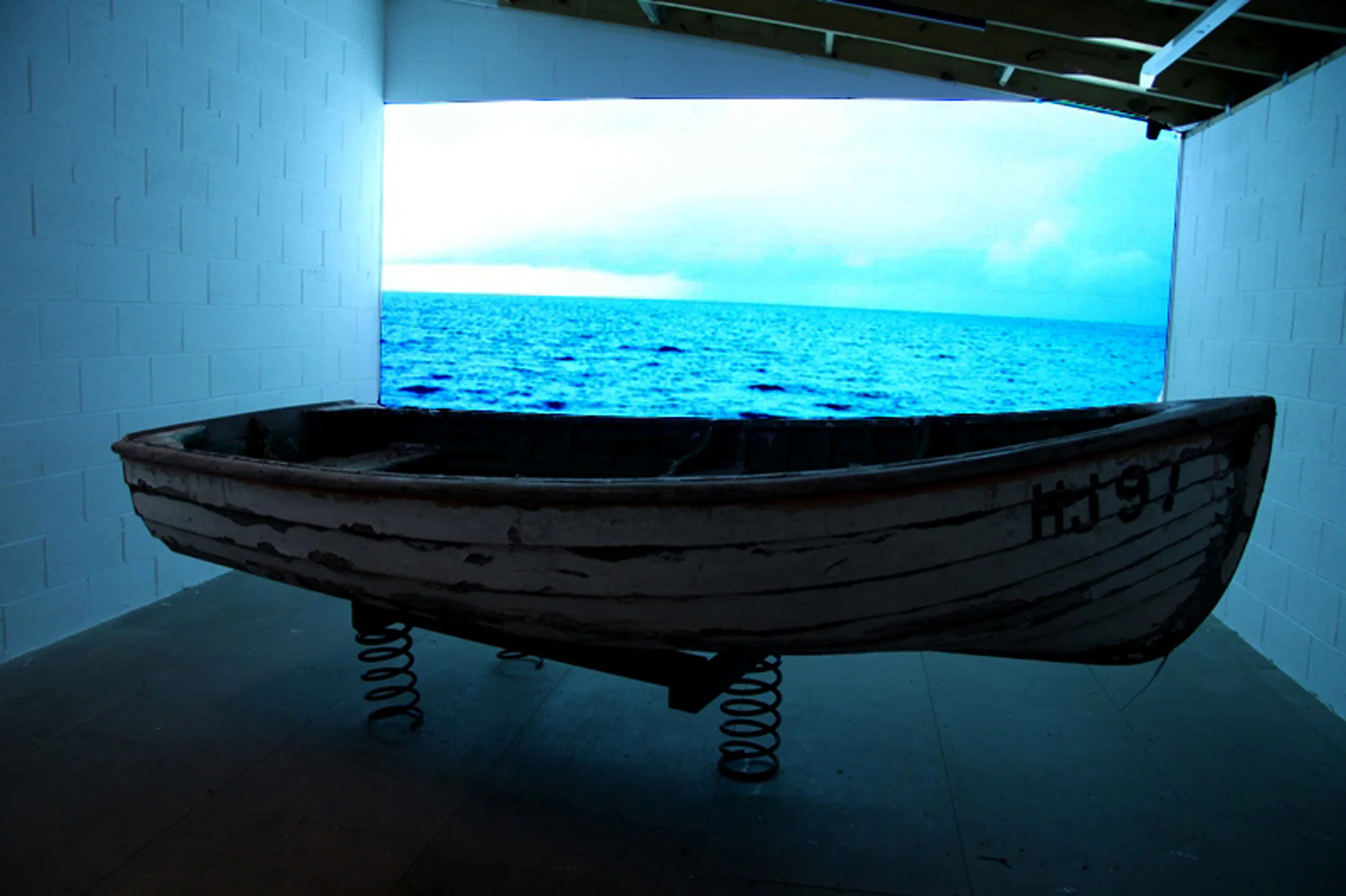 If you close your eyes the cars sound like waves, 2009