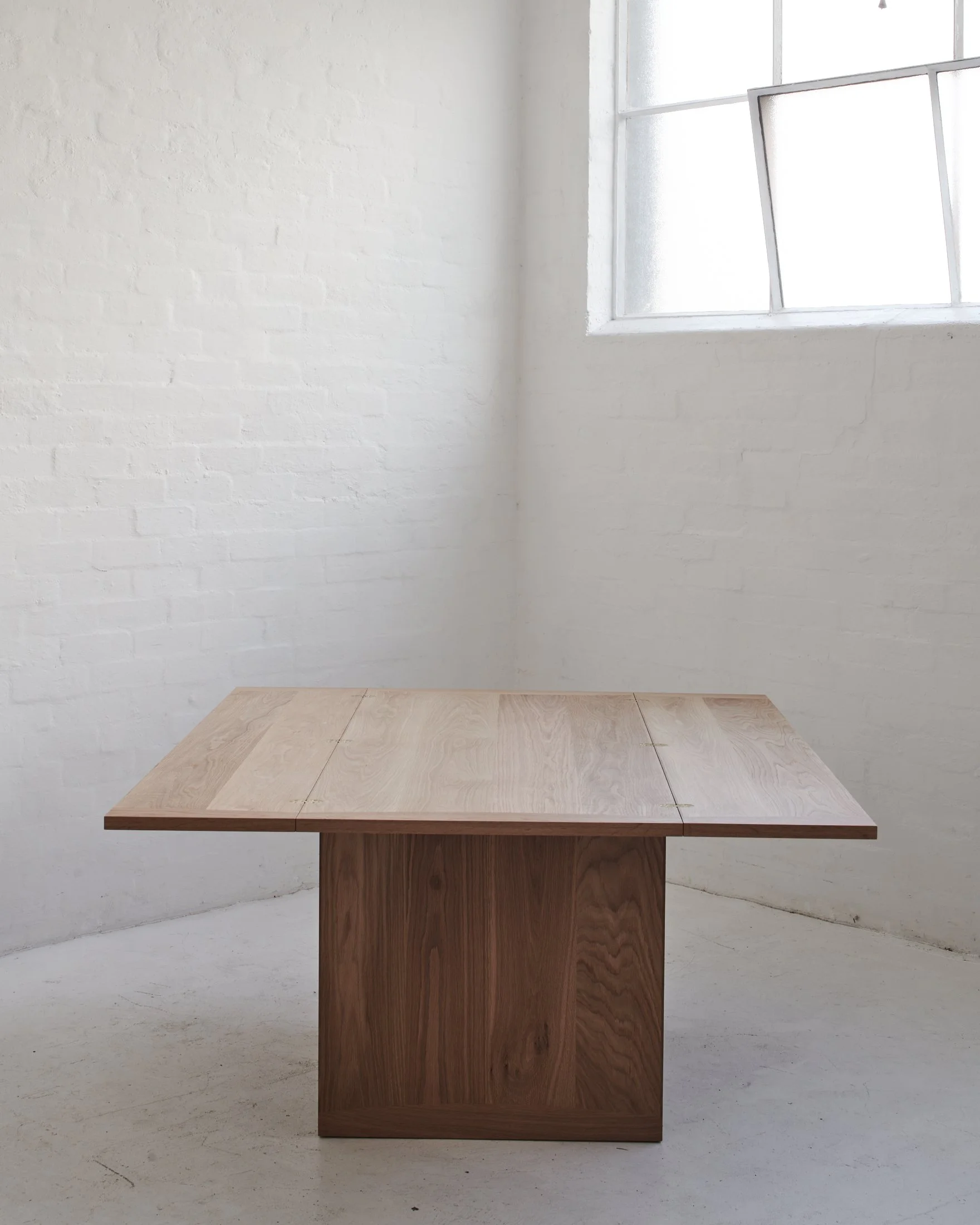 Made by Morgen SJB Table0583.jpg