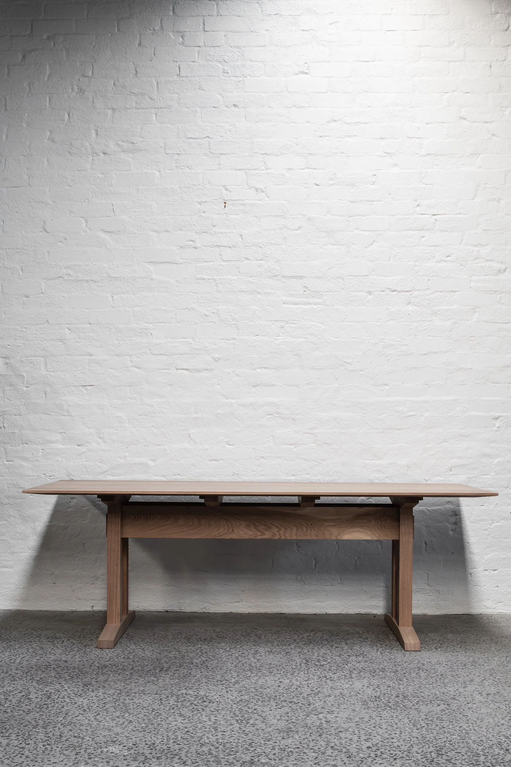 Showroom_MbM_LowRes-26_TOM BLACKFORD.jpg