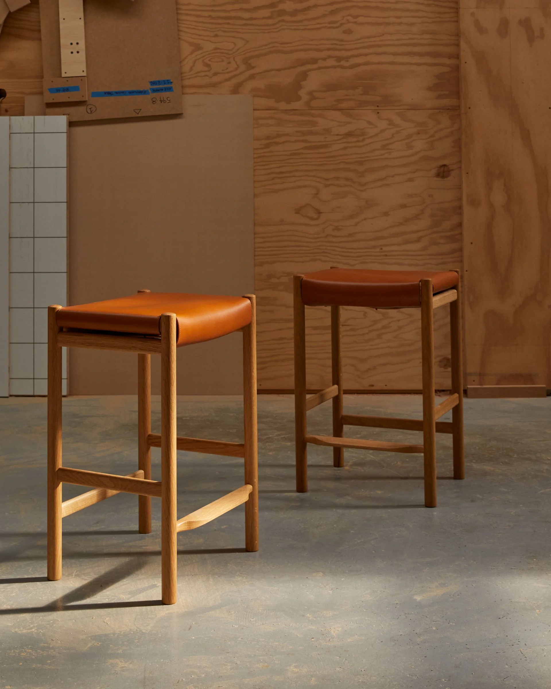 GEORGE STREET STOOL