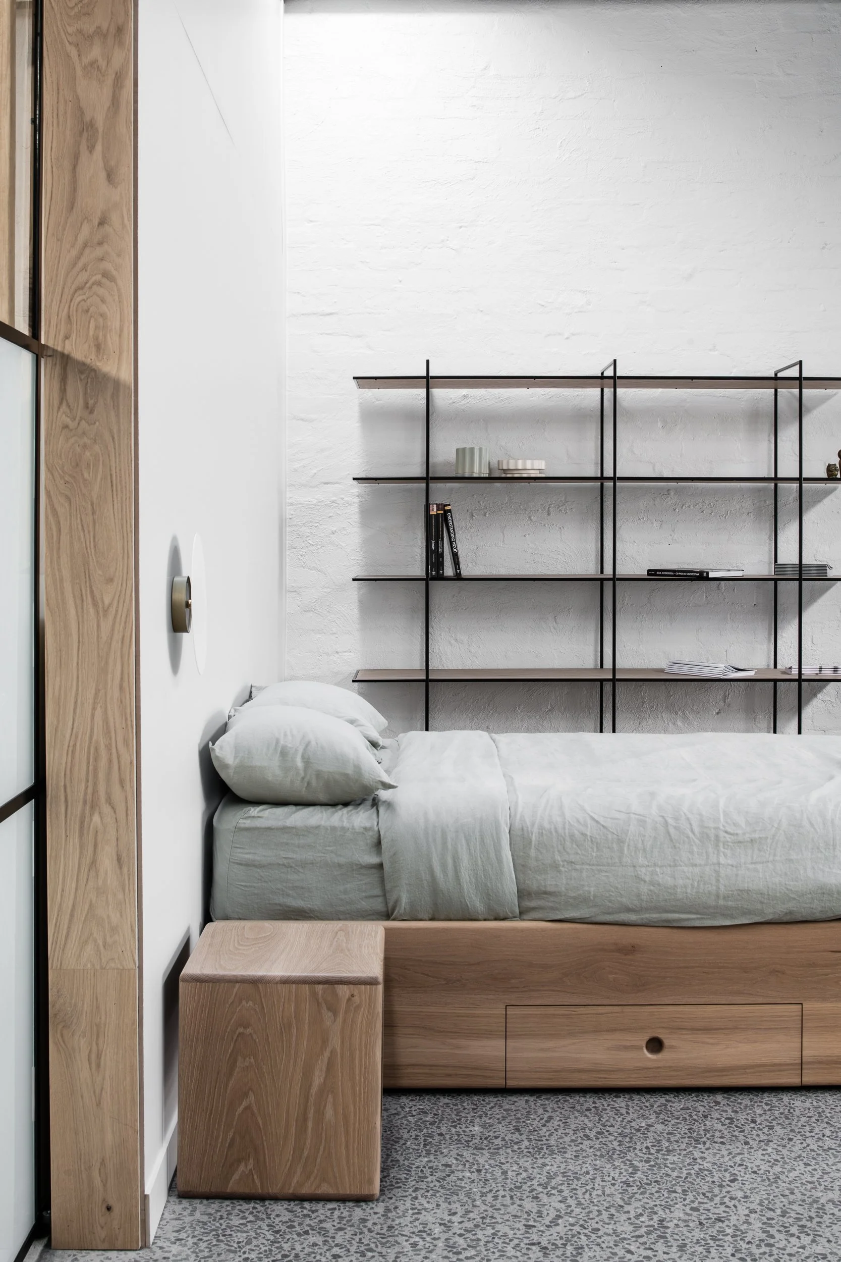 Made-by-Morgen_Custom_Simons-Shelving-Unit_Credits-Tom-Ross2.jpg