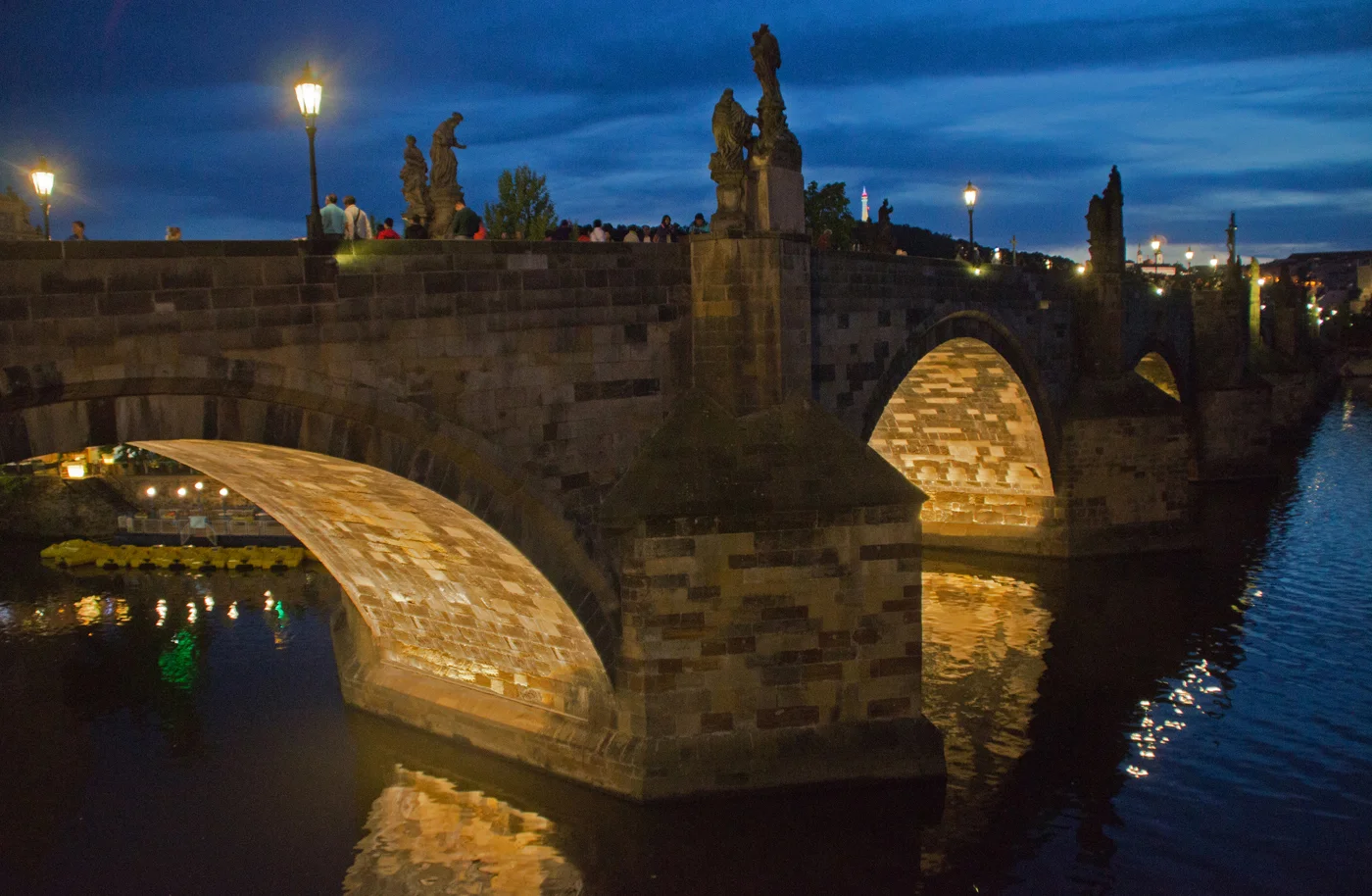 CHARLES BRIDGE by Susan Pidcock.jpg