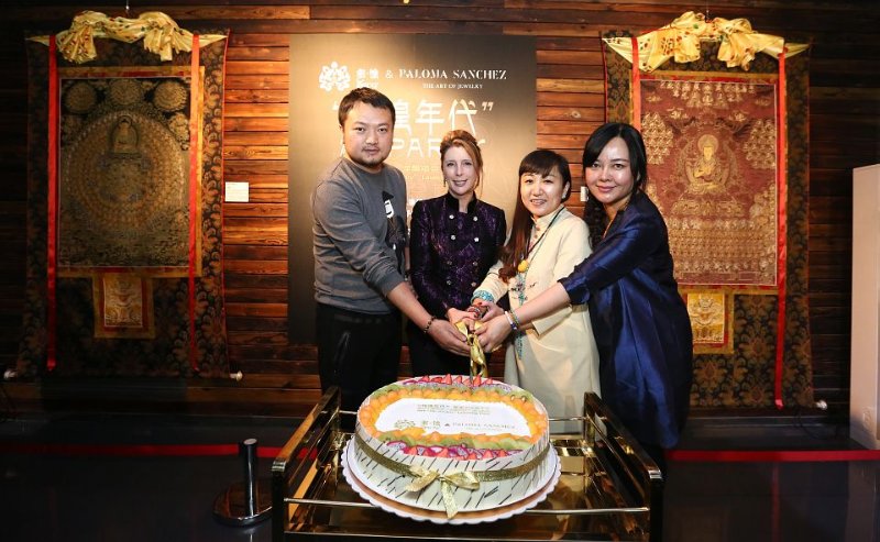 Paloma with Duoyu brand founders Mr Yang Bei Ms Ba Yan Ms Suwa