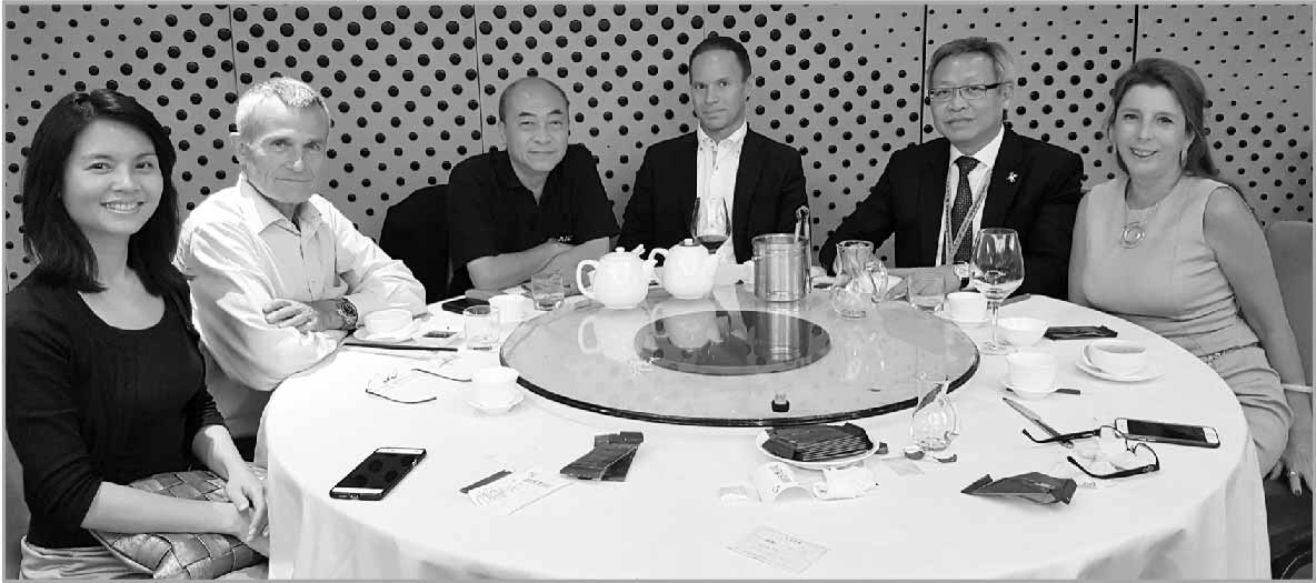 Mr Kennedy Ho, Chairman of AIGS ( Asian Institute of Gemological Sciences); Mr Yves Frey, Director of Frey Diamonds; Mr Henry Ho, President of the Jewelry Trade Center in Bangkok; Mr F. Notari, Director of GGTL Laboratories Switzerland; Ms. Paloma Sanchez