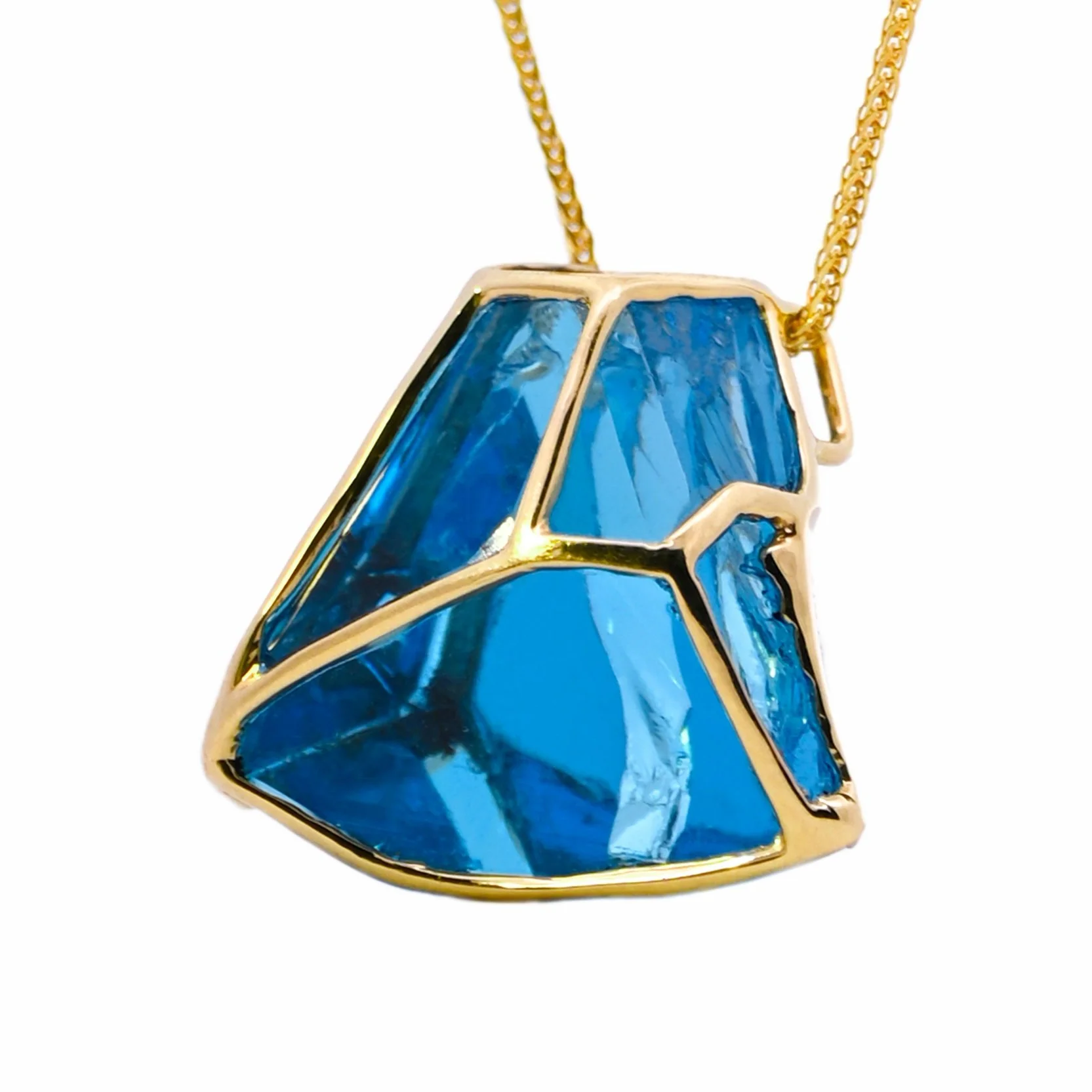 Necklace.+Rough+blue+topaz+%288.6g%3A43ct%29+from+Brazil%2C+18kt+yellow+gold-W2.jpg
