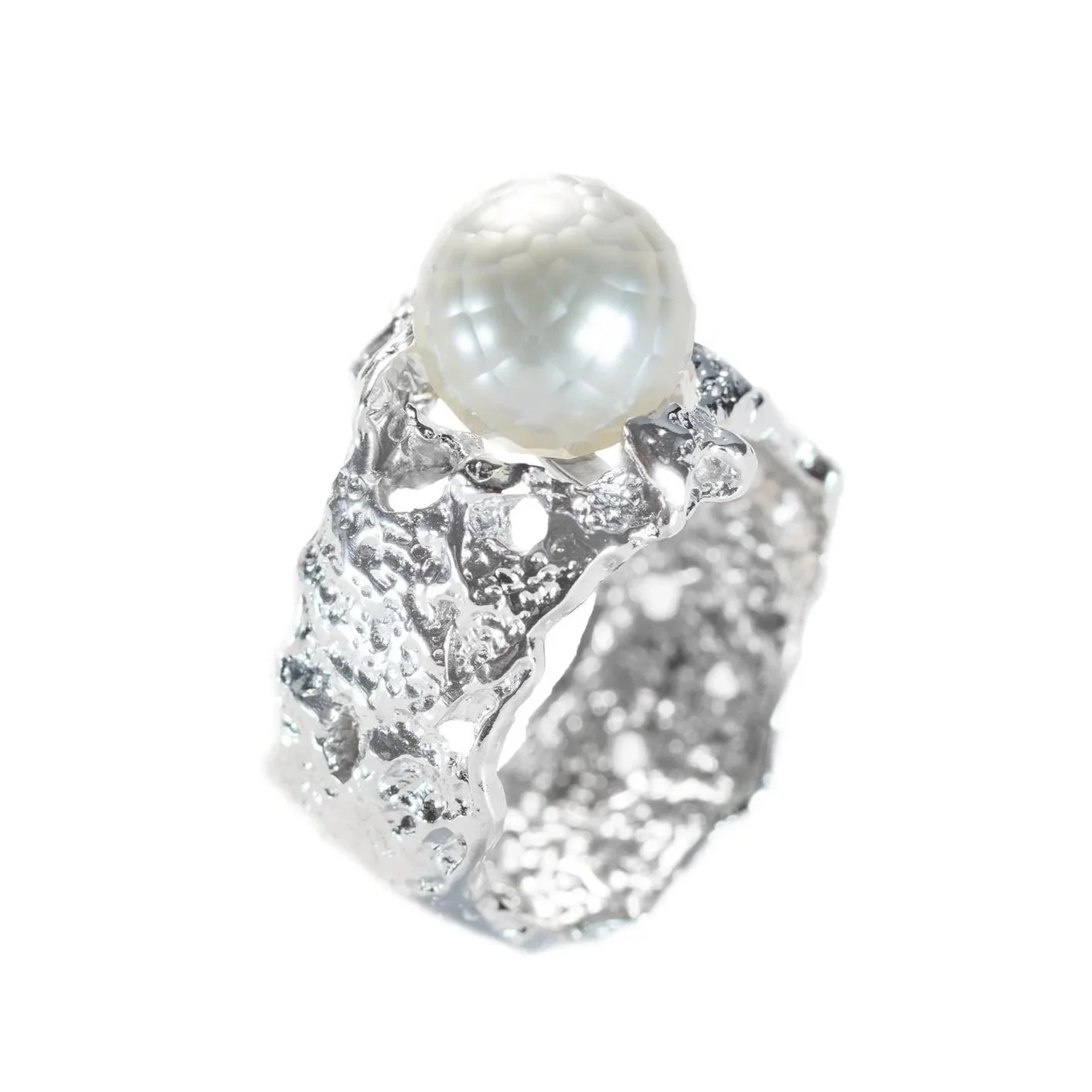 Faceted Pearl Texture Ring