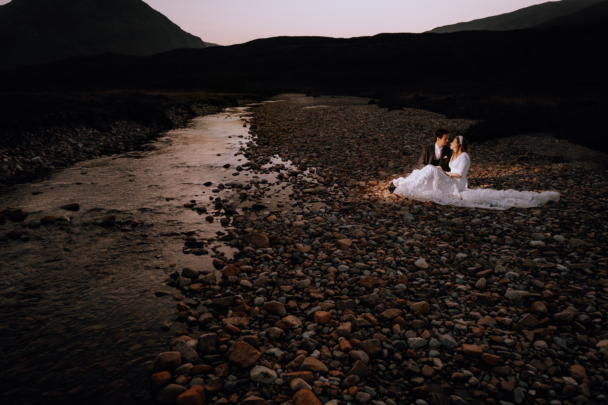 Nina & Grant's-Post-Wedding- Shoot-Glen-Coe-Scottish-Highlands.jpg