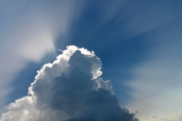 rays-space-clouds-sky-sunshine-cloud_121-97453.jpeg