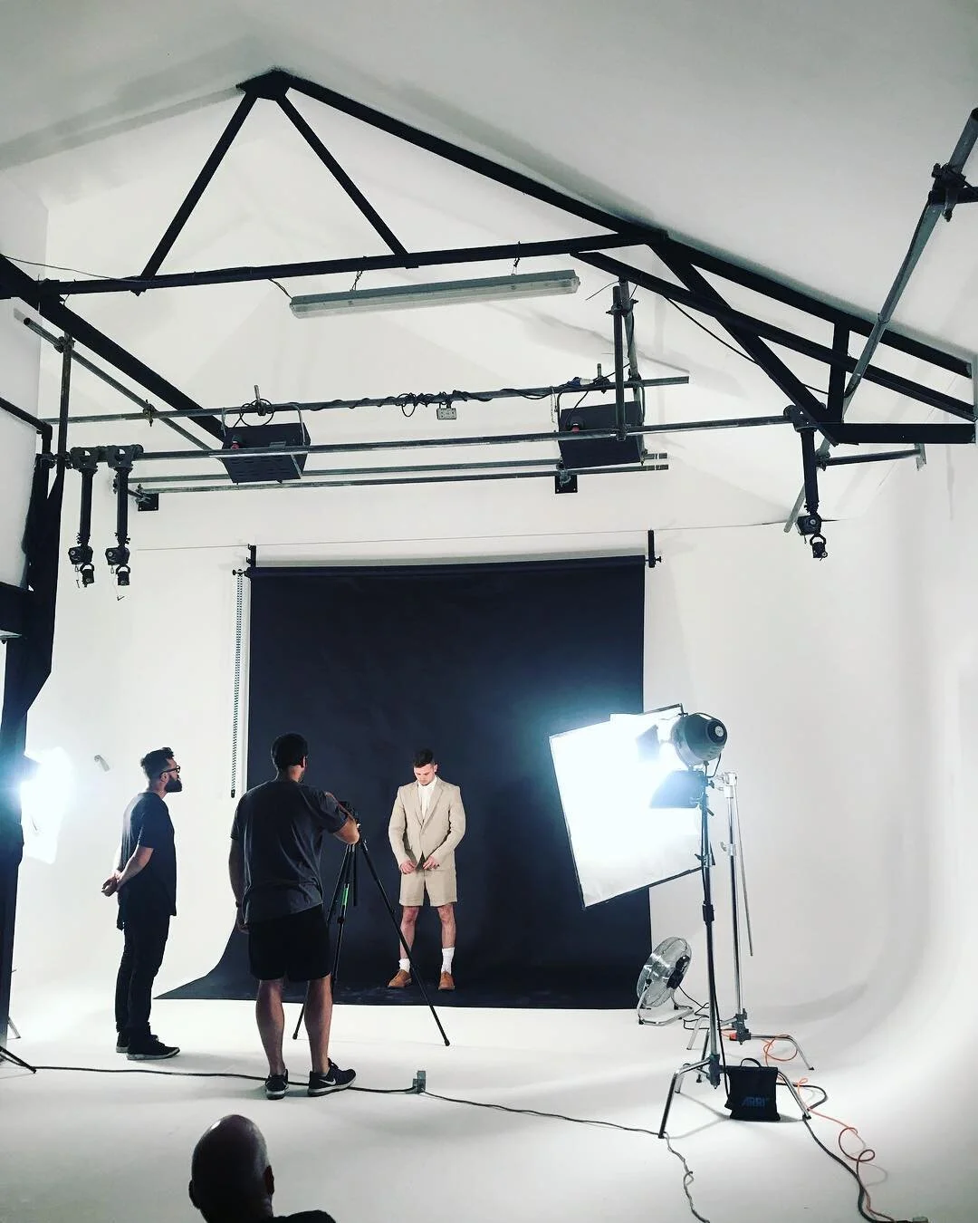 Cute shoot in the studio today with @cv22rugby, @walkpro3d and @dogbrain_videos #photography #studio #photographystudio #margate #fireeyeland
