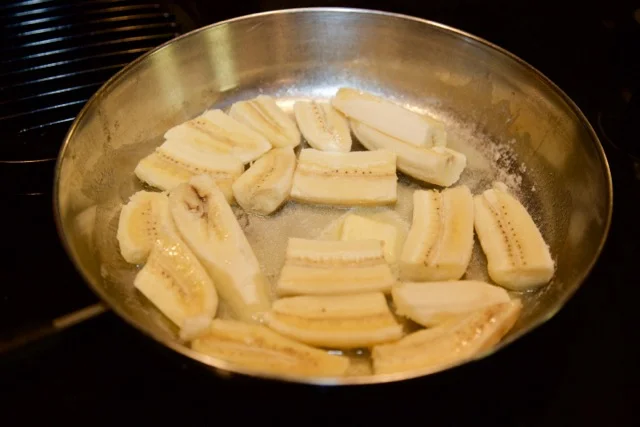 Bananas Mason in pan raw.jpg