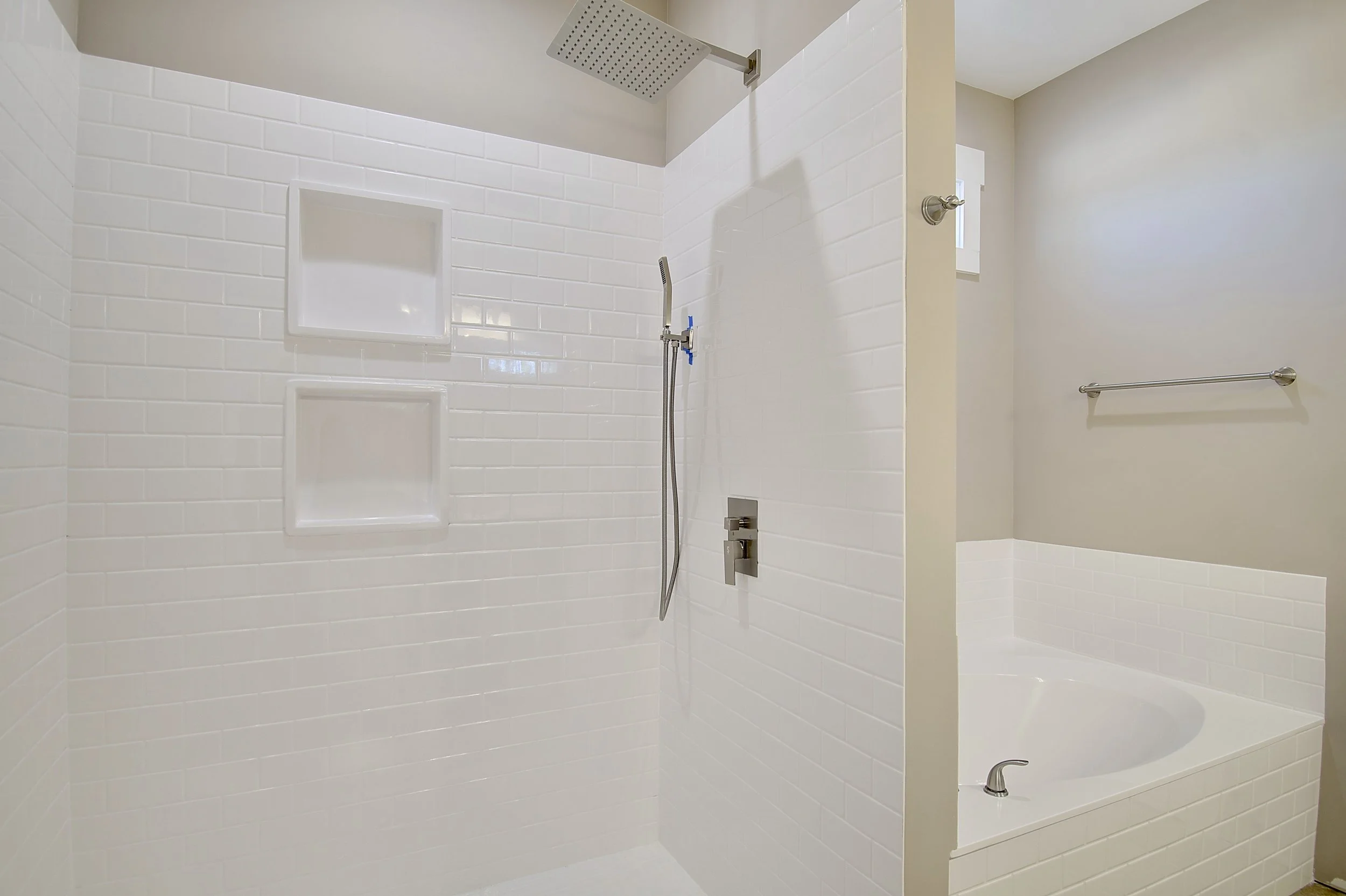 1130SouthShoreDr - 26.jpeg