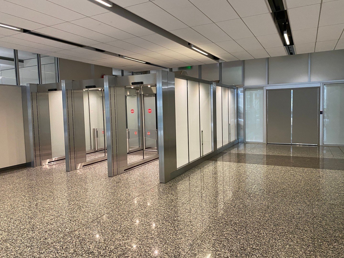 🏆 Area of Expertise: Airport Design
✈️ Project: YYC Backflow - Concourse A and C
 
Fun Fact: Riddell Kurczaba has been actively engaged in projects at multiple airports across Western Canada, notably including YYC Calgary International Airport. Our 