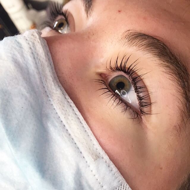 Brooke sure knows how to slay a lash lift!! This treatment lasts up to 8 weeks on your natural lashes! Tint is included! Book with her now! 😄😄
&bull;
&bull;
&bull;
#lashliftgreenville #lashliftandtint #lashlifts #sugarlashpro #gvllashes #lashesgree