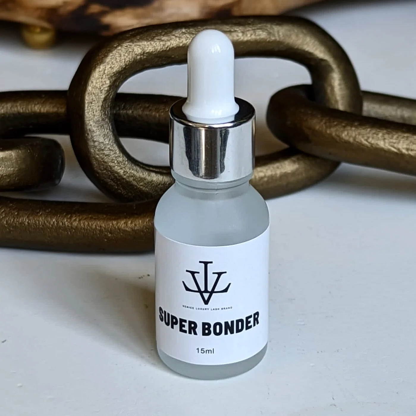 09D9F438-C091-47CF-A79E-D901B5B0B13C