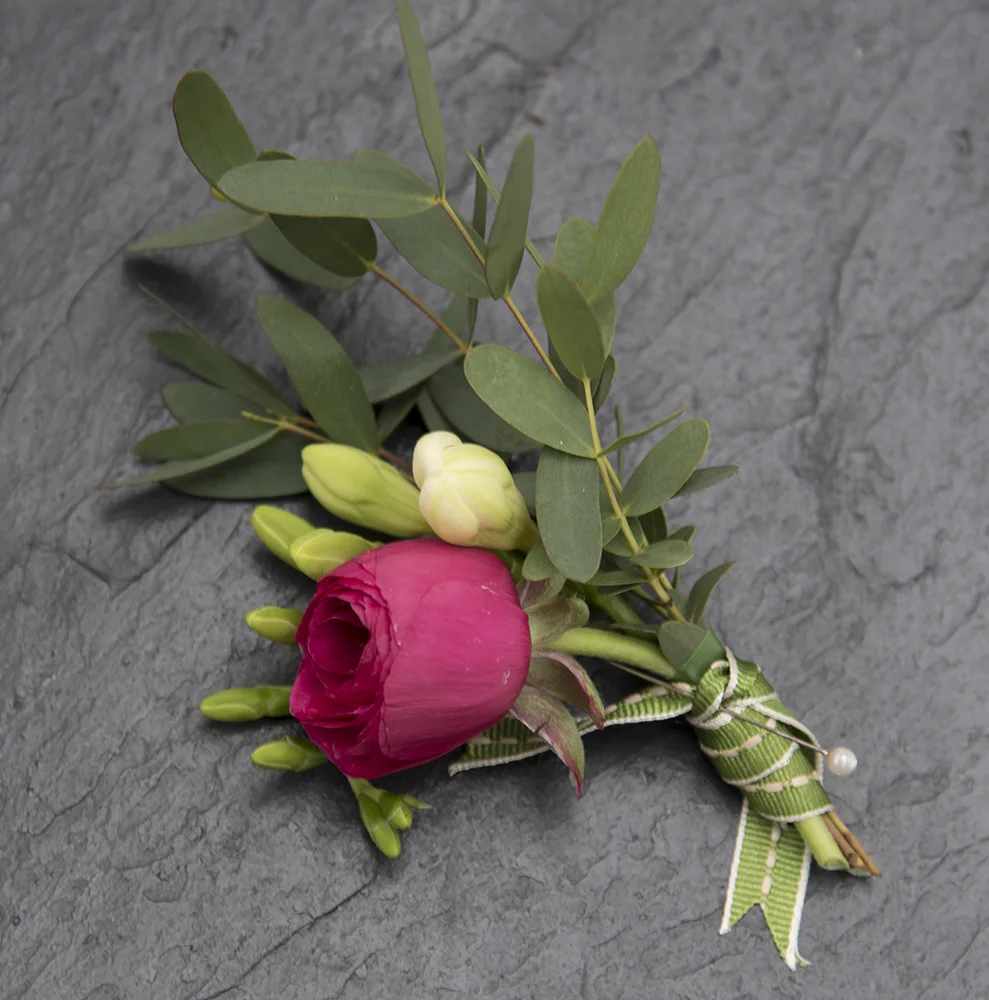 Buttonholes — Darling Buds of Sussex