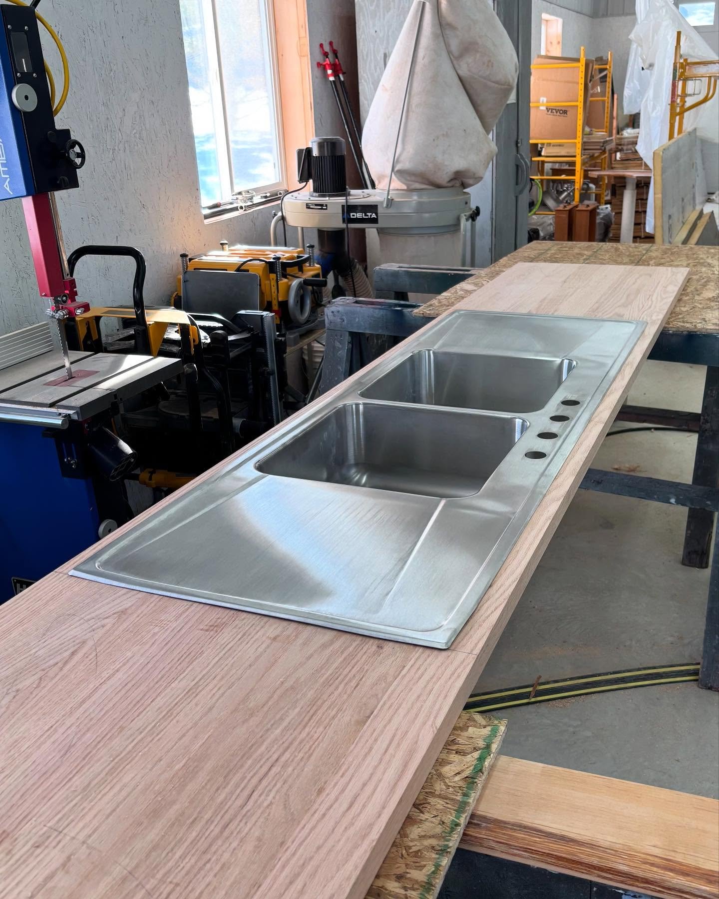 #michiganmade #kitchencountertops #hornbeamcraft