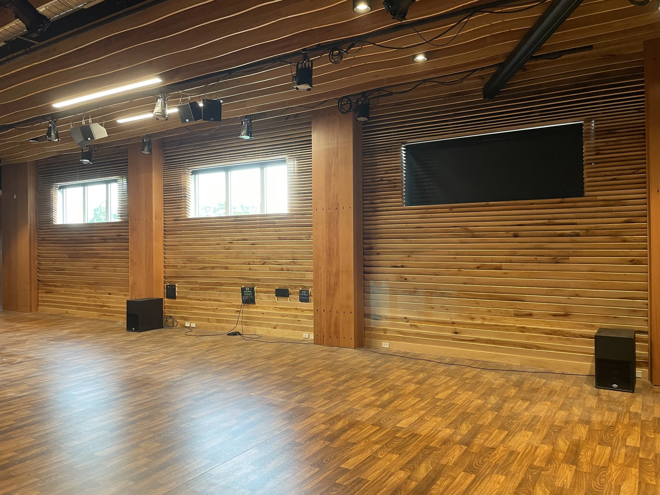 The Alluvion in Traverse City - Interior Louvered Trim