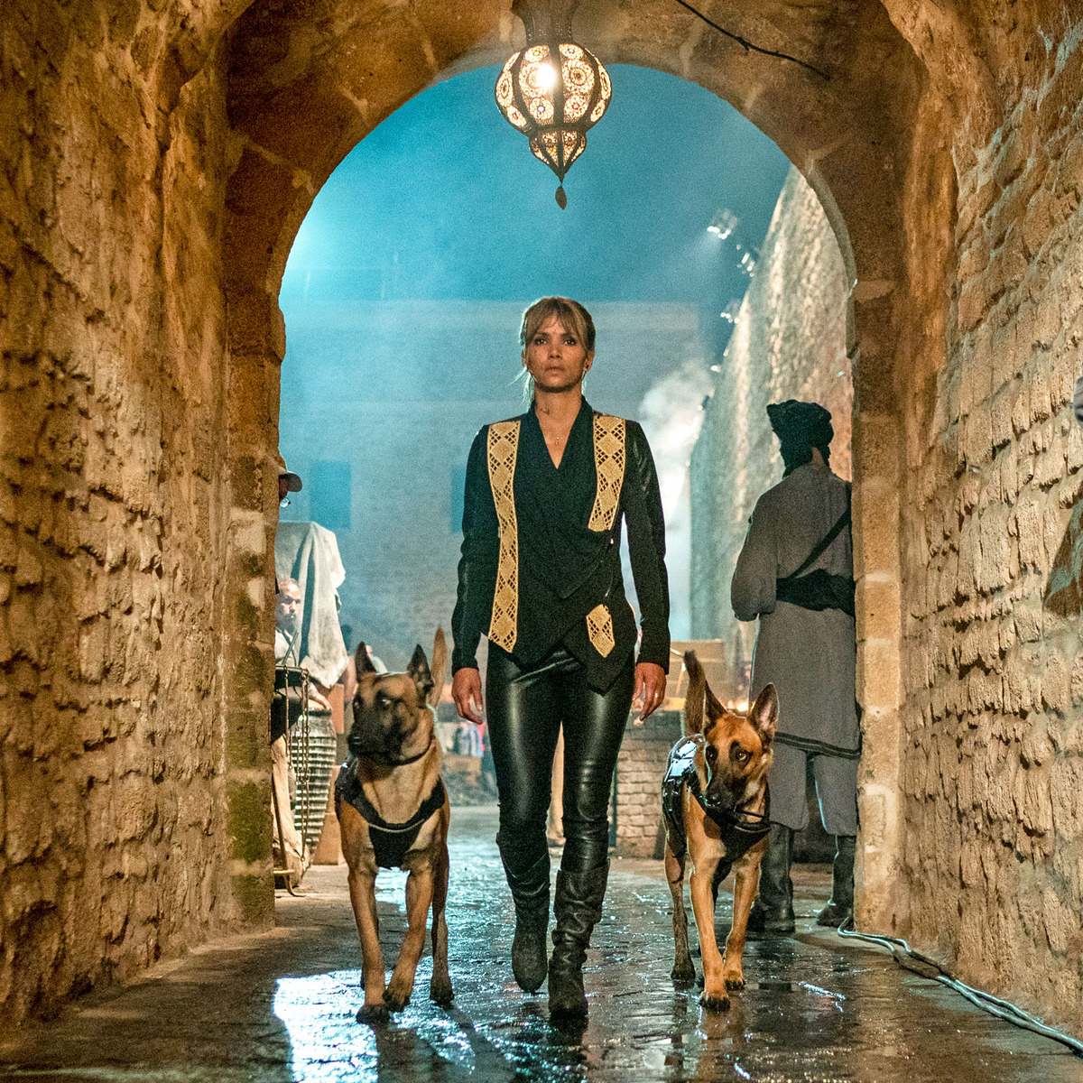 john-wick-3-halle-berry-lede.w1200.h1200.jpg