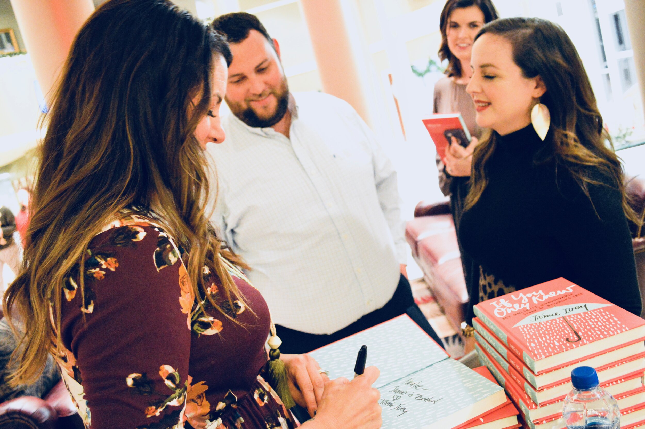 Jamie Ivey Book Signing at Banquet