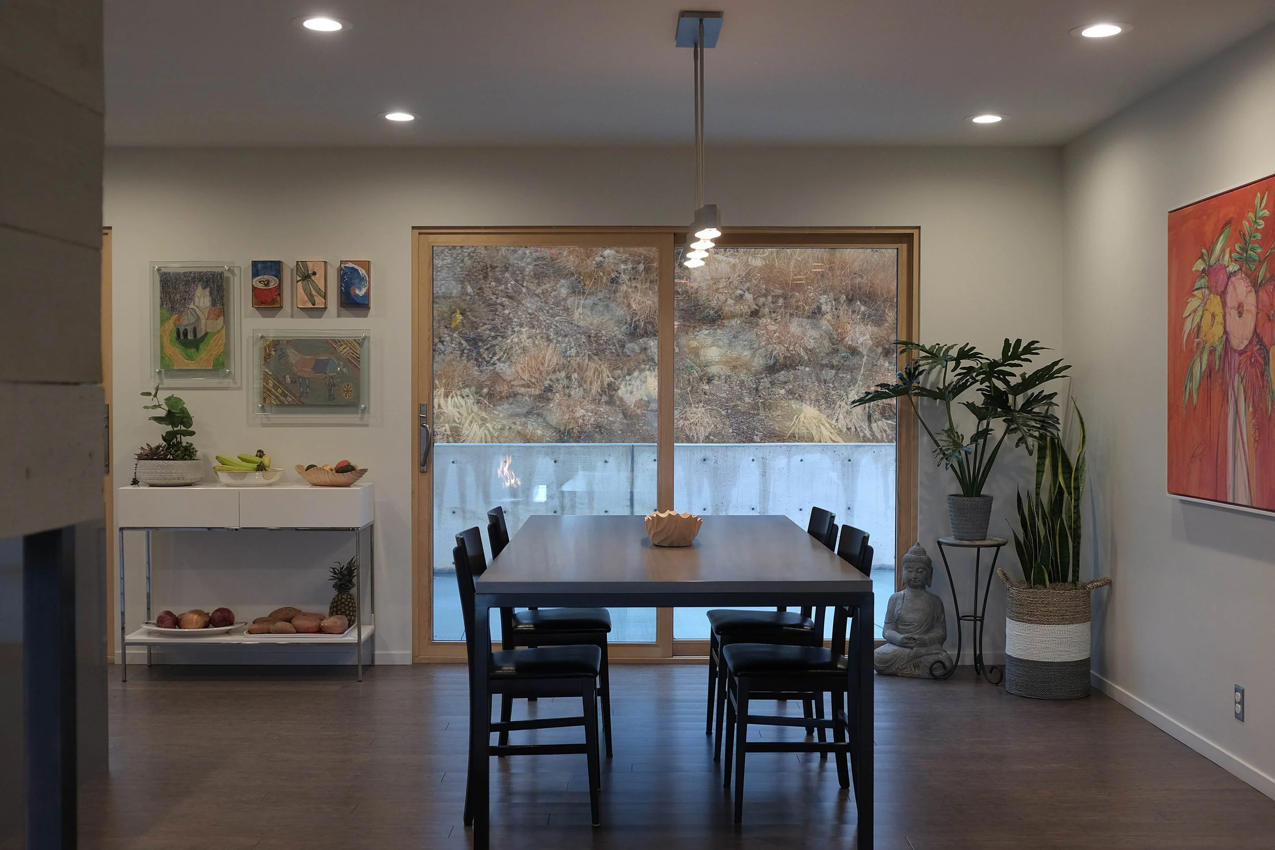 dining room.jpg