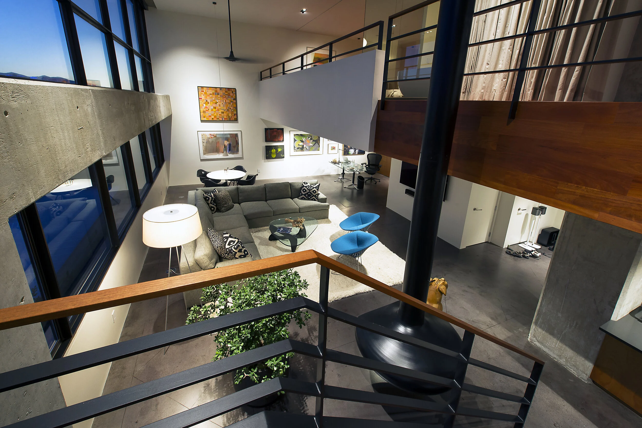 17 - Living from Stairs.jpg.jpg.jpeg