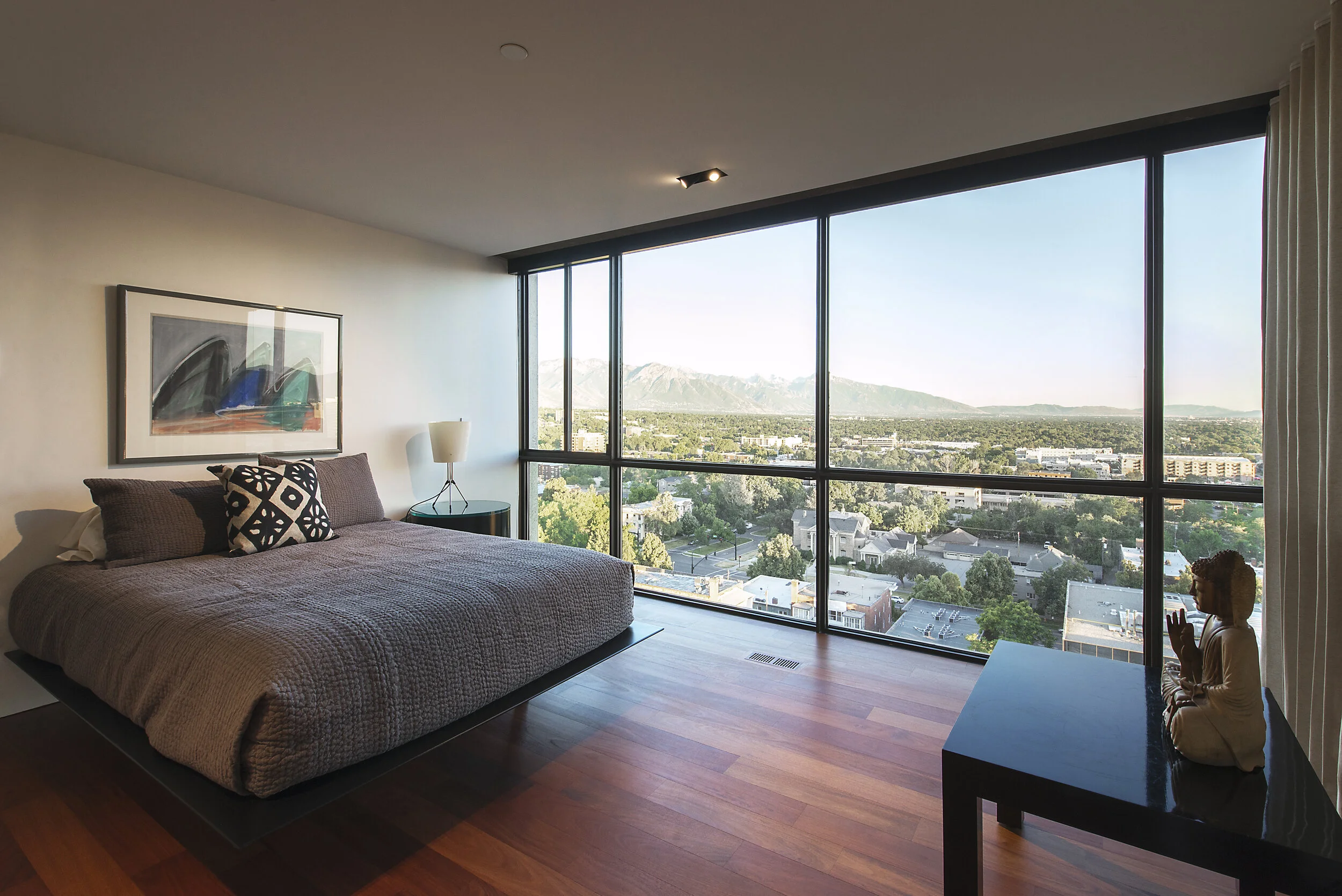 12 - Guest Bed.jpg.jpg.jpeg