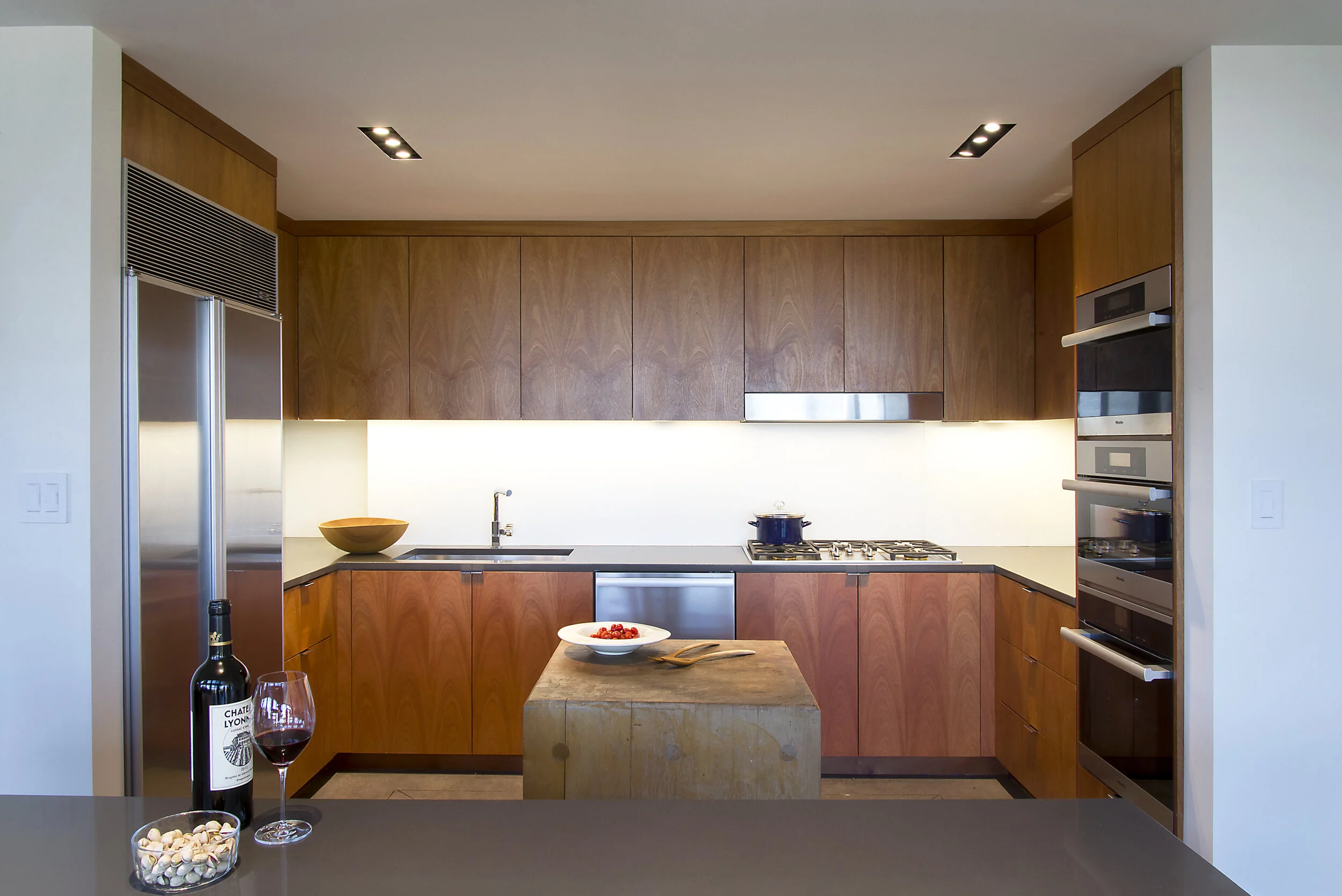 08 - Kitchen.jpg.jpg.jpeg