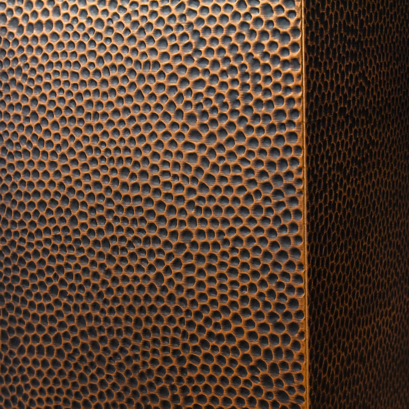 zline-copper-wall-mounted-range-hood-8KBH-detail.jpg